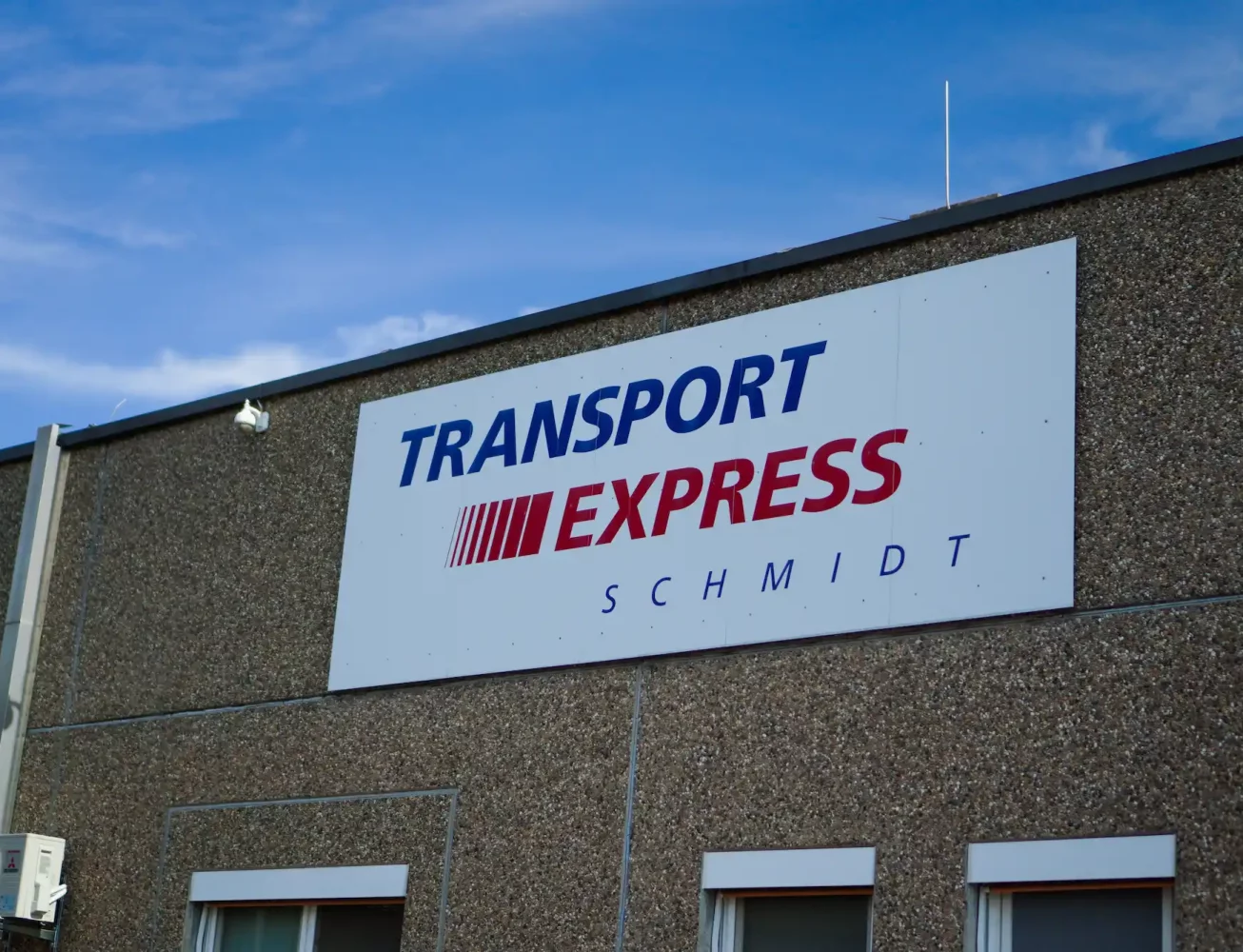 transport-express-schmidt-2